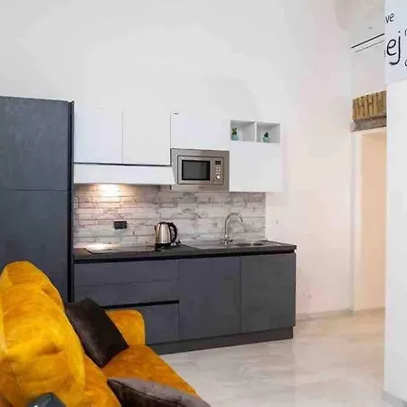 Colosseum Luxury Home-3