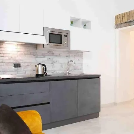 Colosseum Luxury Home-2